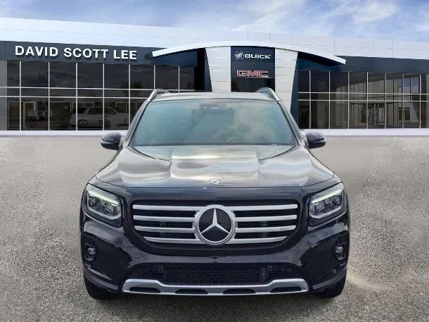 Used 2024 Black Mercedes-Benz GLB 250 image 2
