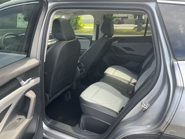 New 2026 Pyrite Silver Metallic Volkswagen SE AWD image 10