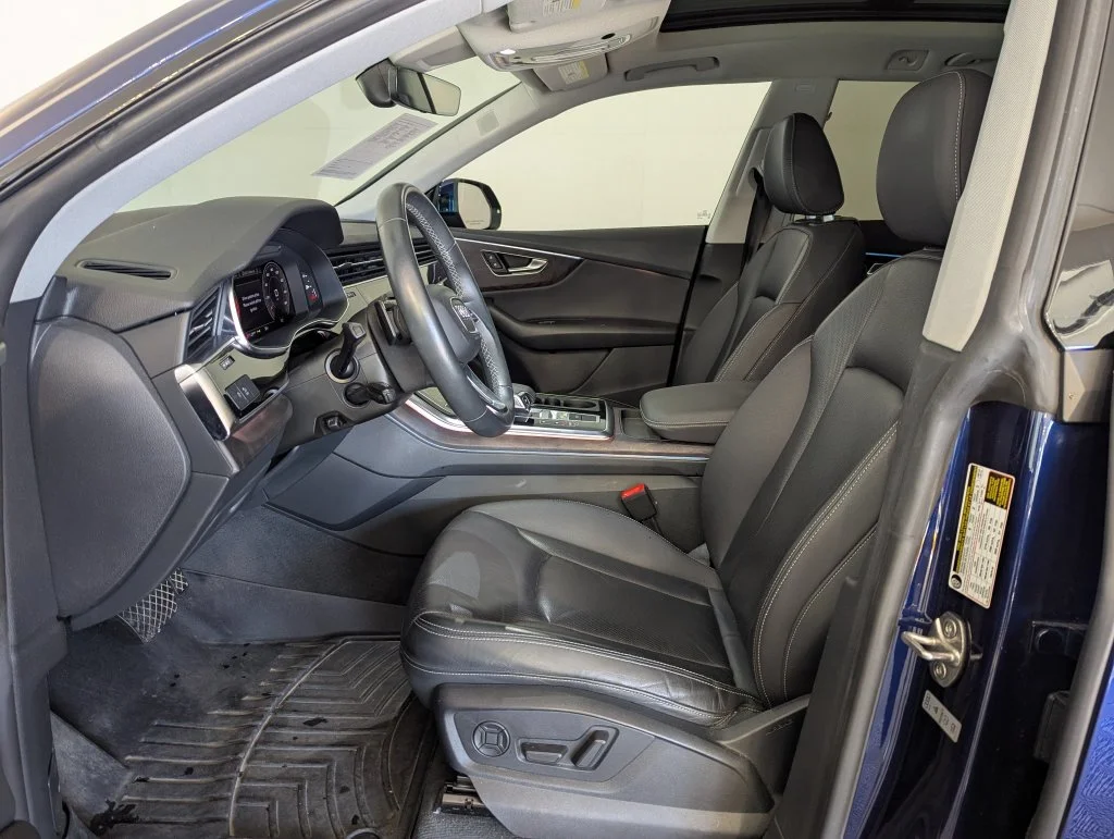 Certified Used 2021 Blue Audi 55 Premium Plus image 4