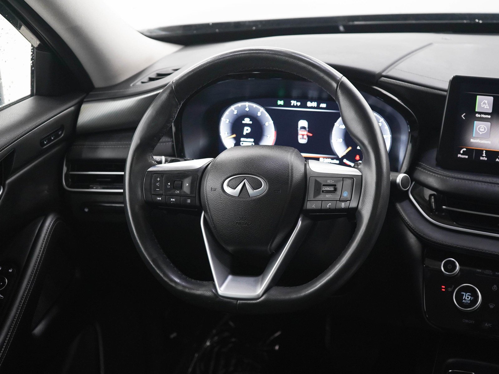 Used 2023 Mineral Black INFINITI LUXE image 15
