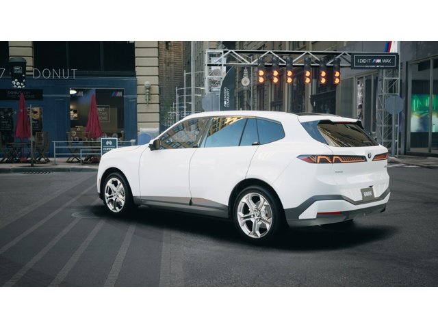 New 2027 Alpine White BMW  image 2