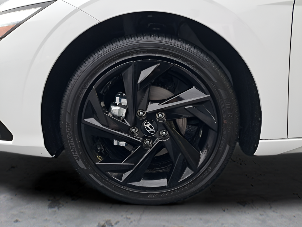 New 2026 White Hyundai SEL Sport image 27