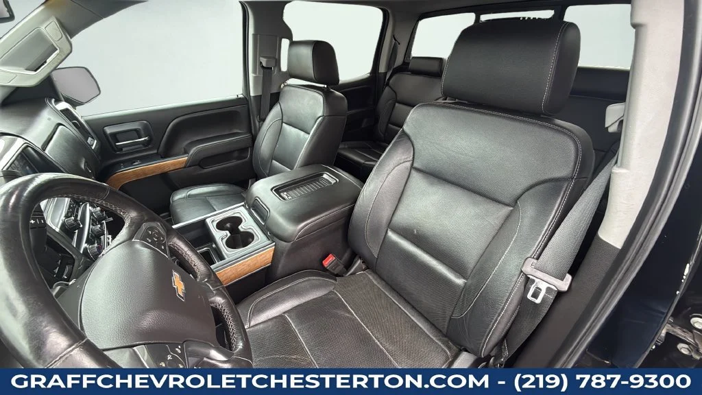 Used 2018 BLACK Chevrolet LTZ image 44