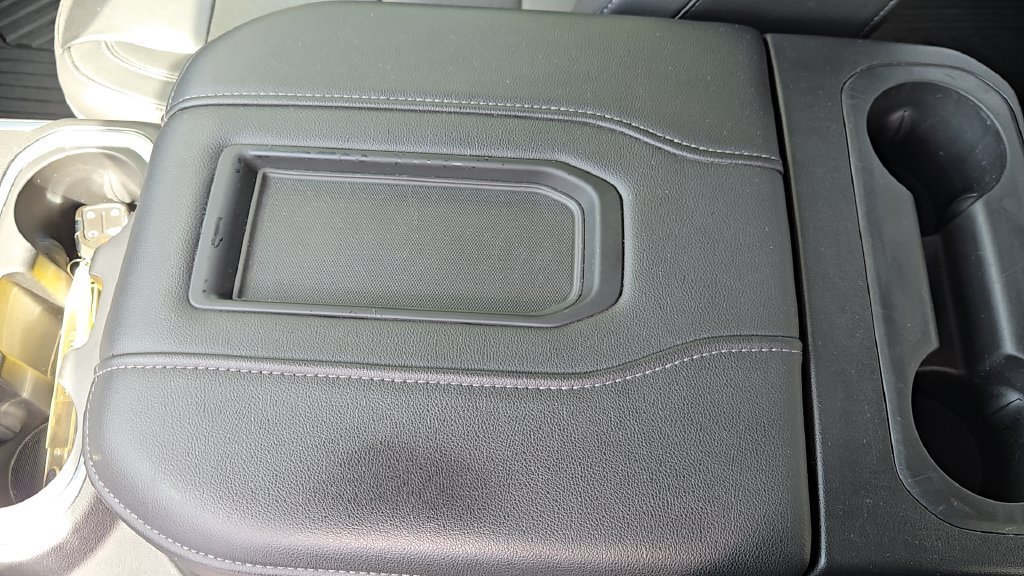 Used 2020 BLACK Chevrolet LTZ image 18