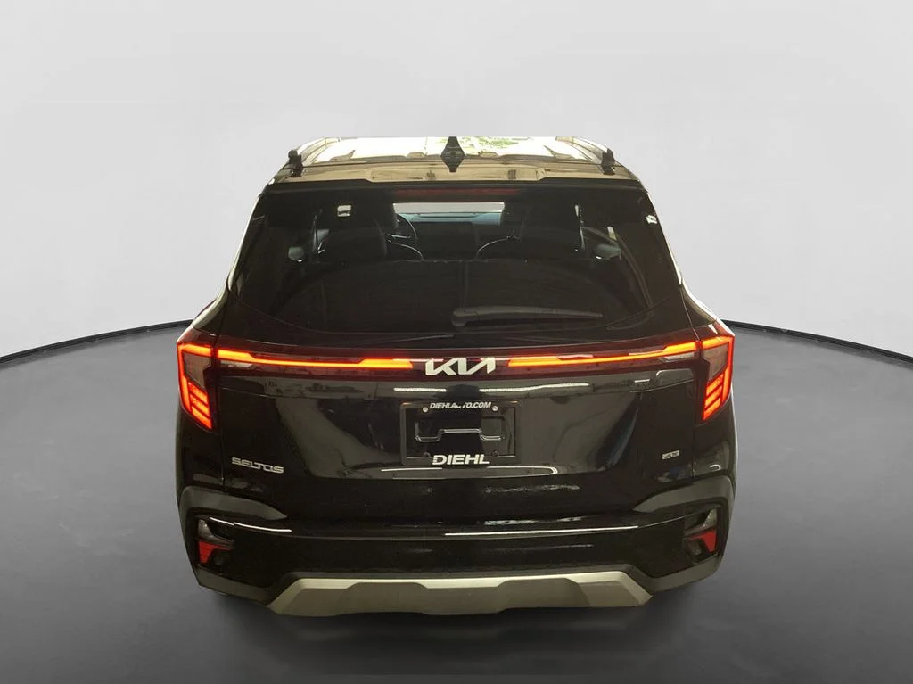 Used 2025 Black Kia S image 6