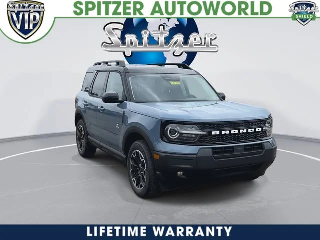 New 2026 Azure Gray Metallic Tri-Coat Ford Outer Banks® image 2
