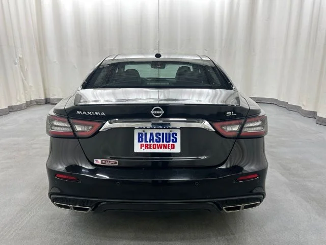 Used 2023 Black Nissan 3.5 SL image 5