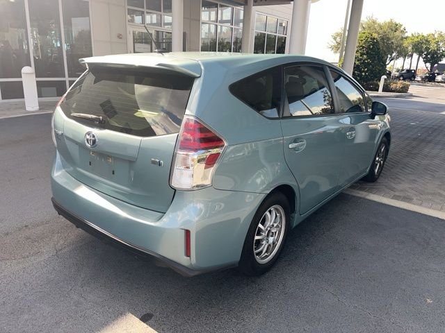 Used 2017 Beige Toyota Four image 5