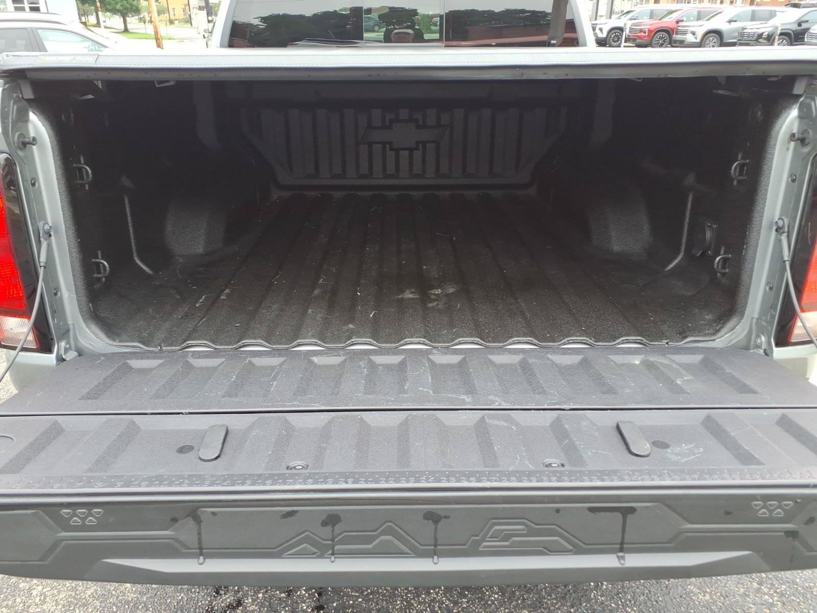 Used 2025 Sterling Gray Metallic Chevrolet 4WD Z71 image 19