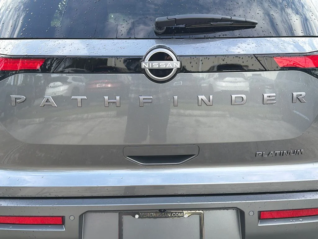 New 2026 Gray Nissan Platinum image 10