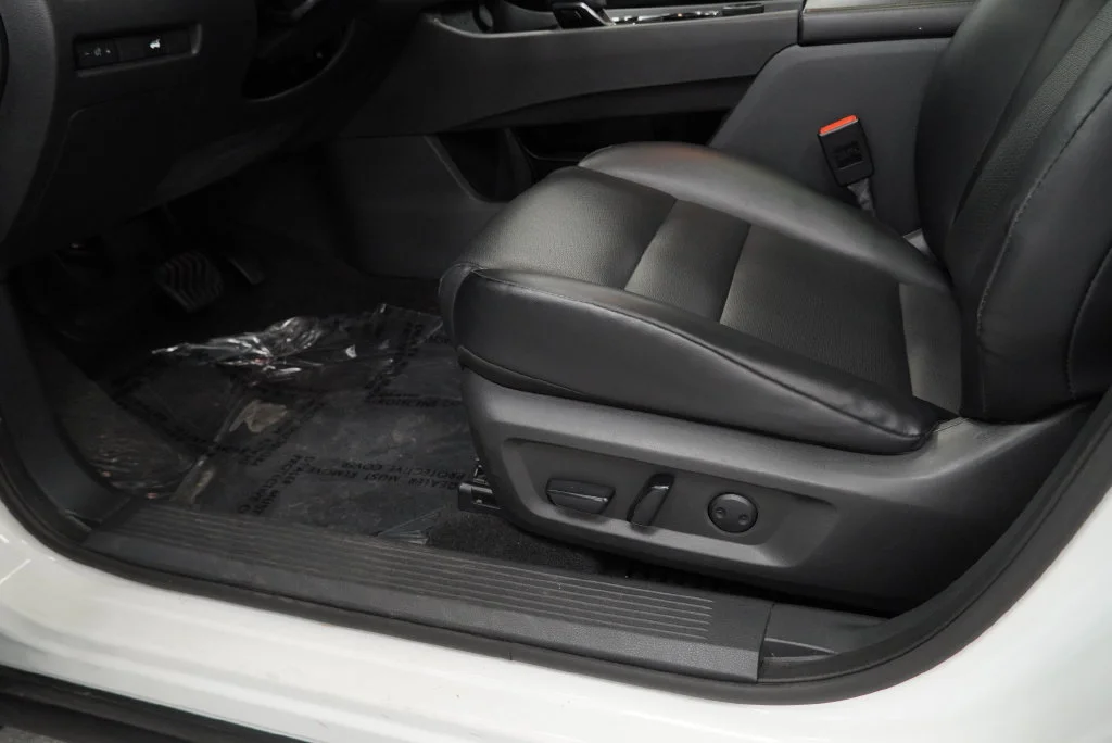 2023 Nissan Rogue SV - Photo 28
