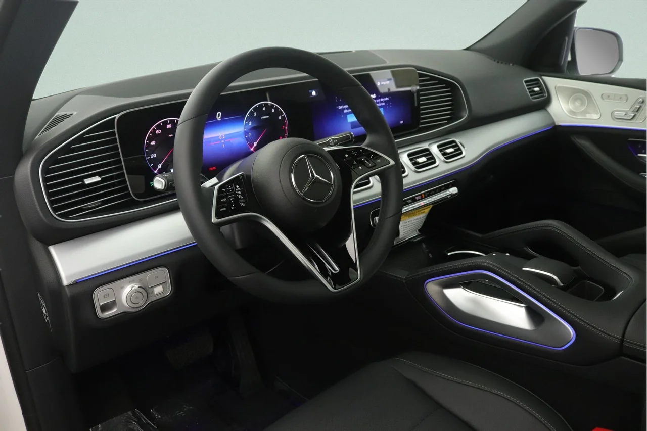 New 2026 Polar White Mercedes-Benz 350 image 4
