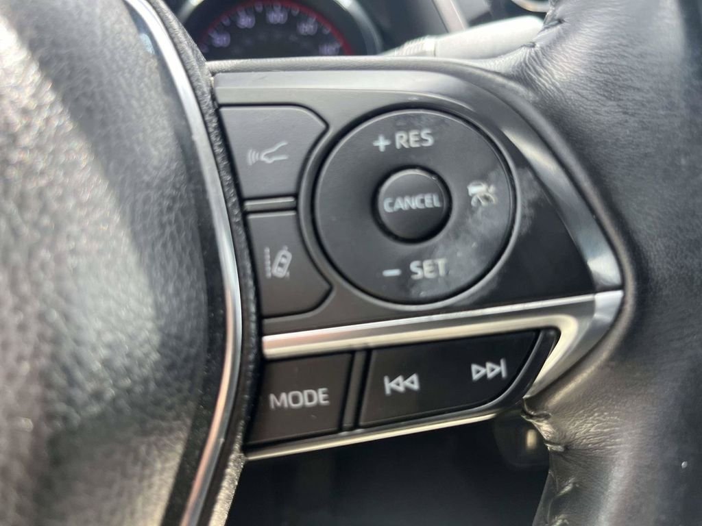 Used 2019 Silver Toyota XSE image 20