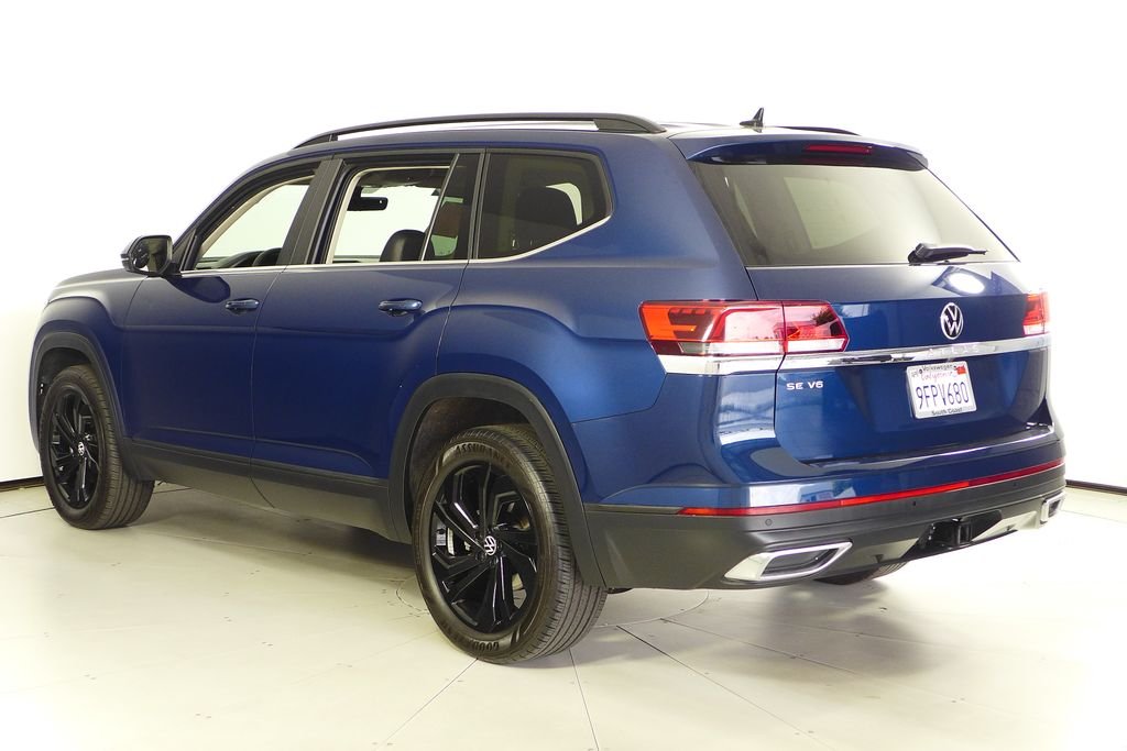 2023 Volkswagen Atlas SE w/Tech - Photo 9