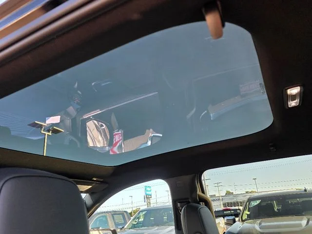 2026 Chevrolet Silverado EV Trail Boss - Photo 17