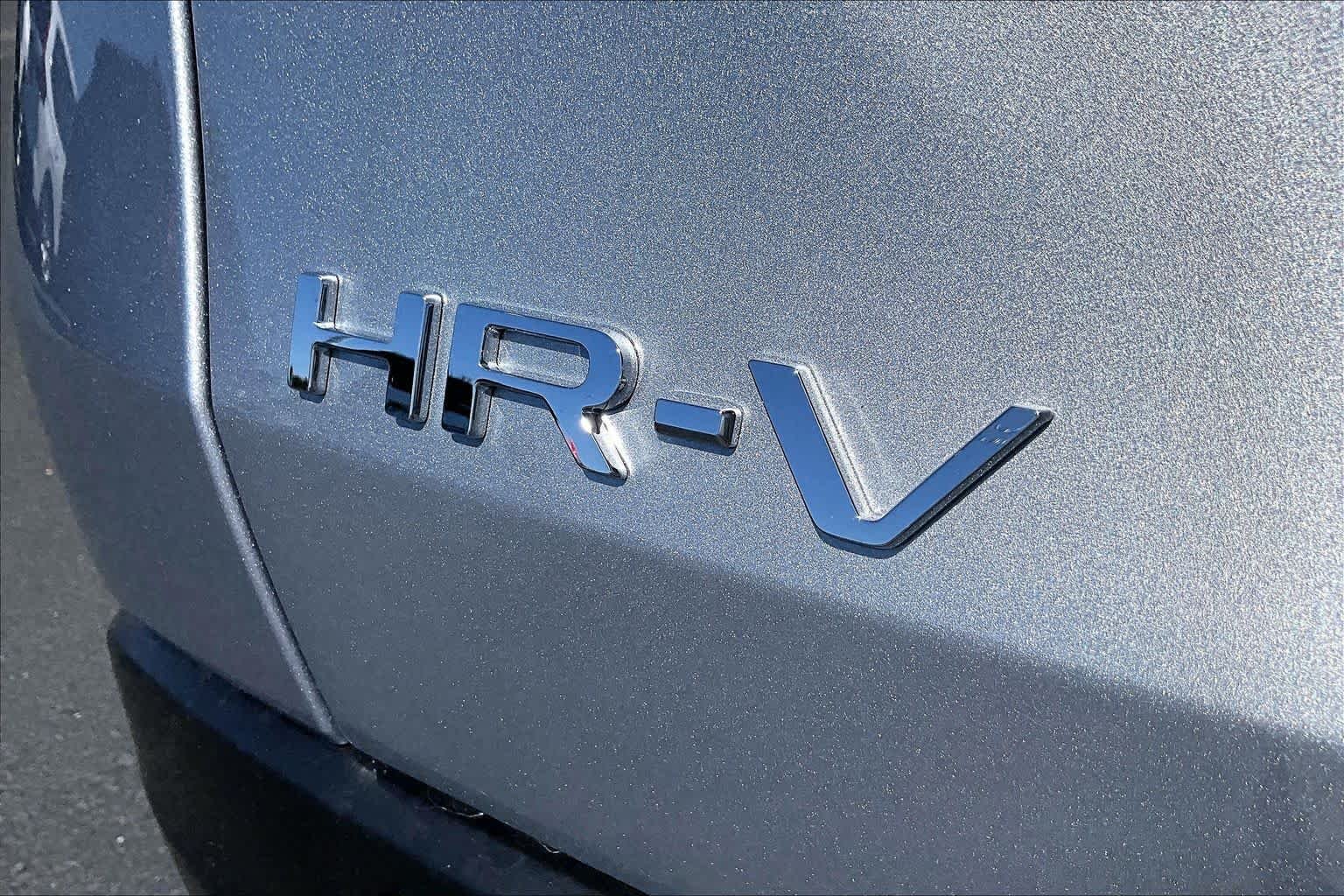 New 2027 Solar Silver Metallic Honda LX image 15