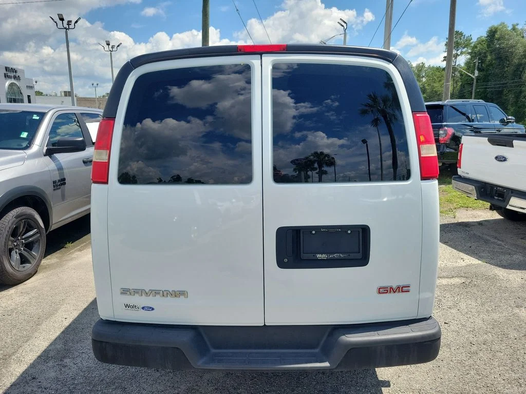 Used 2012 White GMC Work Van image 10