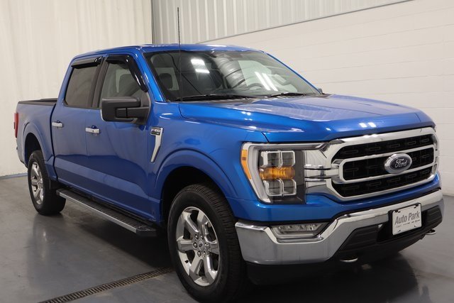 2021 Ford F-150 XLT photo 2