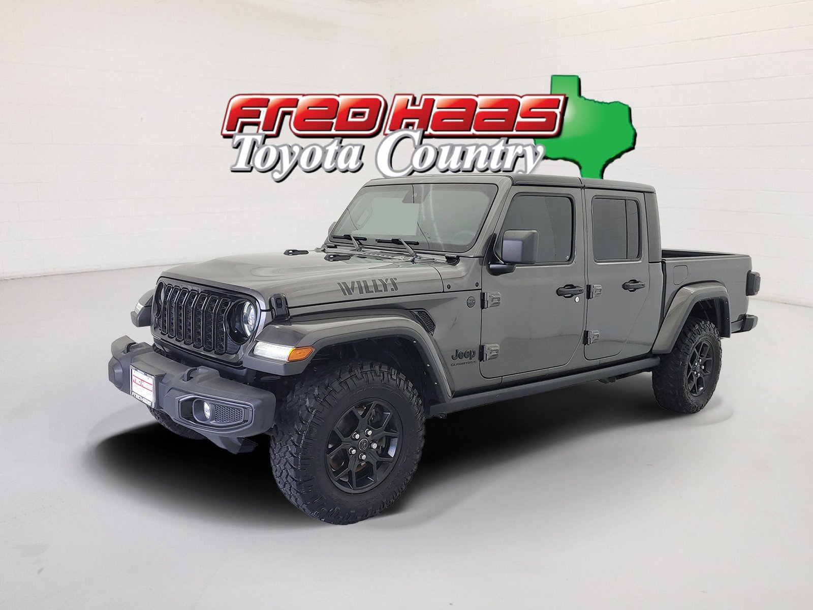 2024 Jeep Gladiator Willys's photo