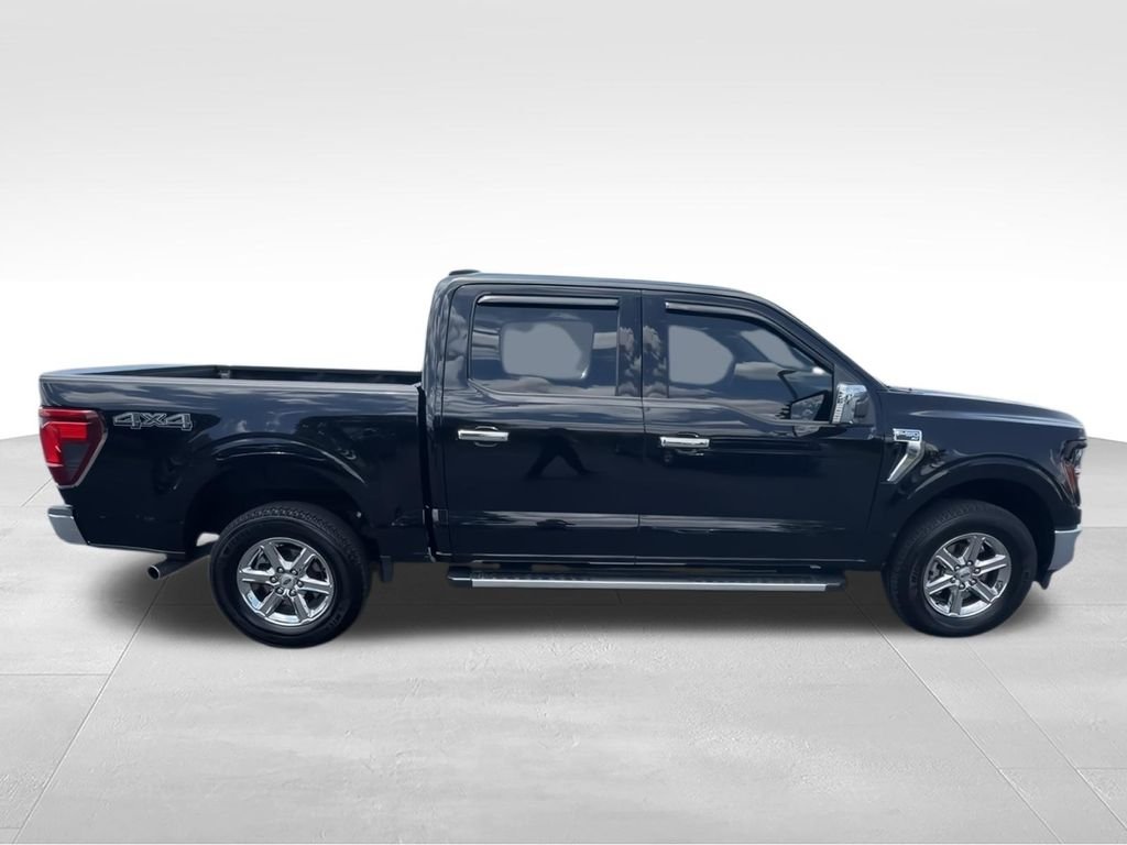 Used 2024 Black Ford XLT image 11