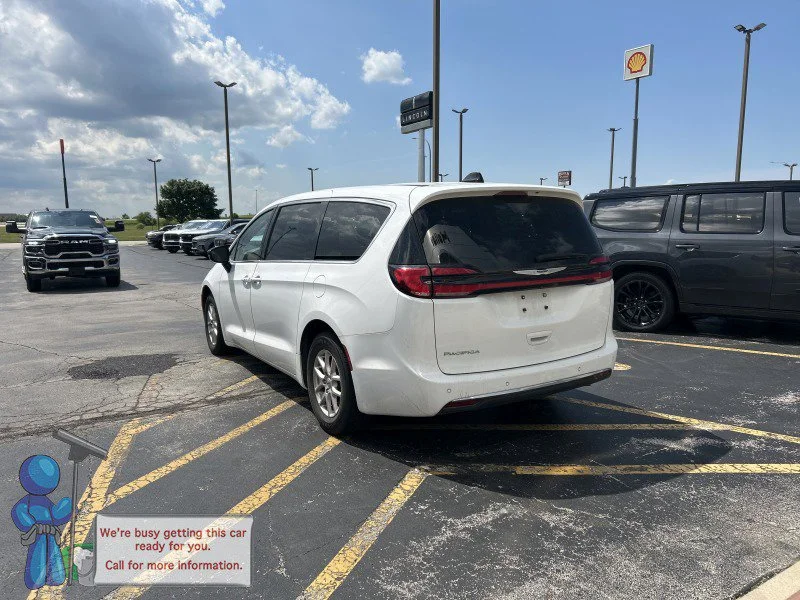 Used 2024 Bright White Clearcoat Chrysler Touring L image 3