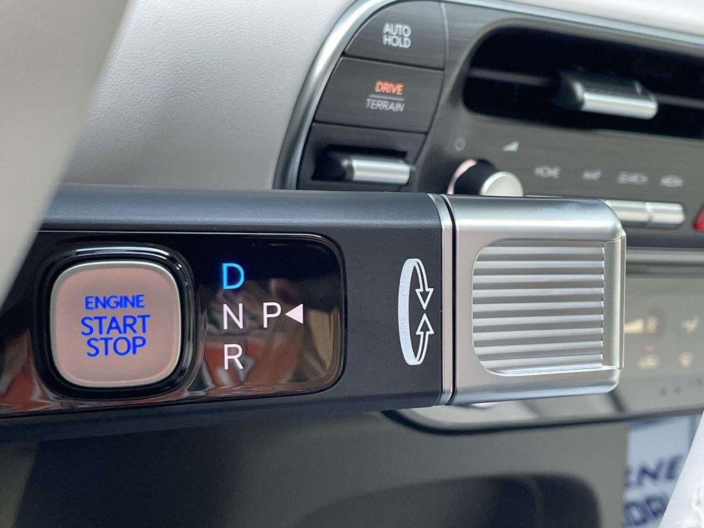 New 2027  Hyundai SEL AWD image 25