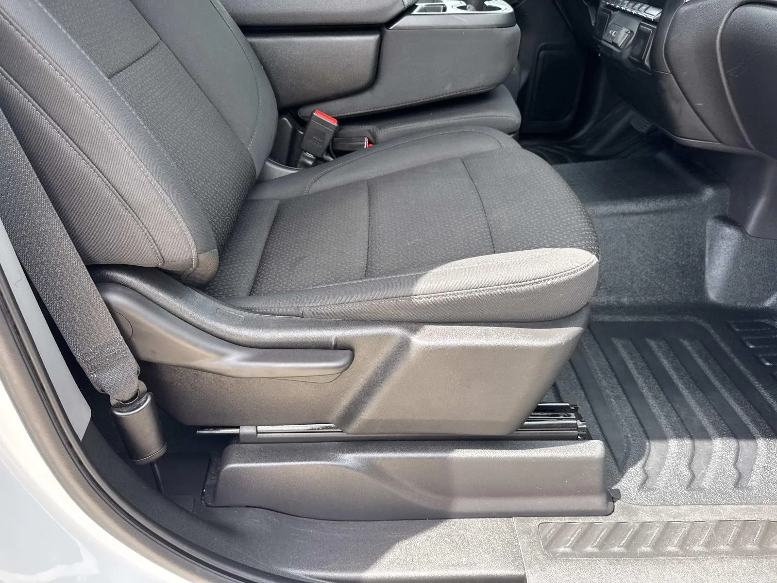 Used 2025 Summit White Chevrolet Work Truck image 10