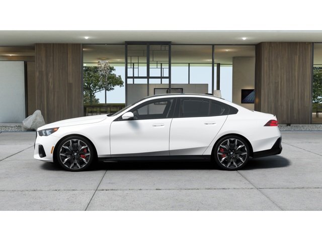New 2027 Mineral White Metallic BMW 530i xDrive image 4