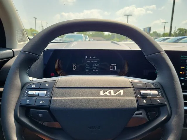New 2026 Panthera Metal Kia EX image 23