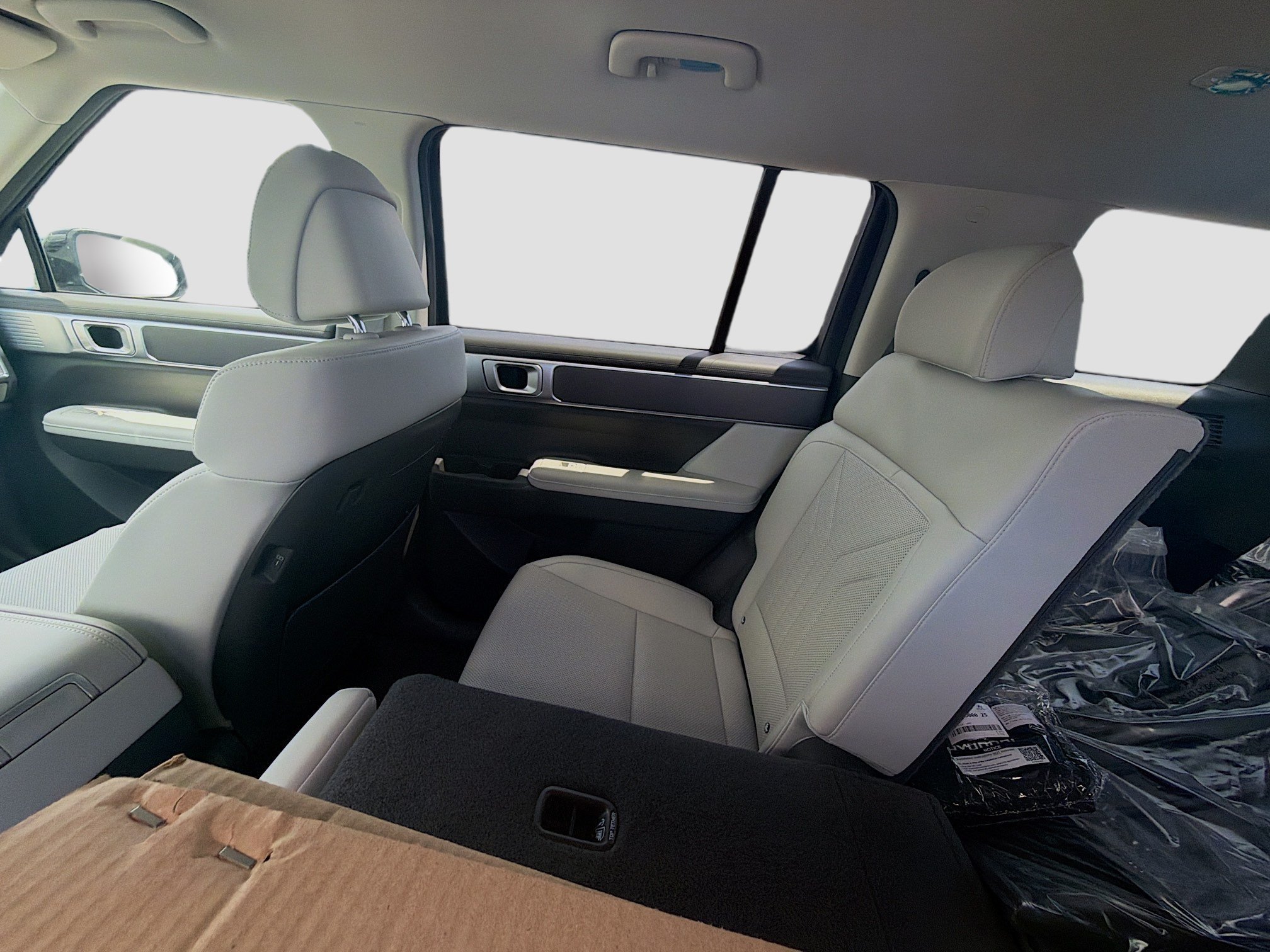 New 2026 Phantom Black Hyundai SEL image 41