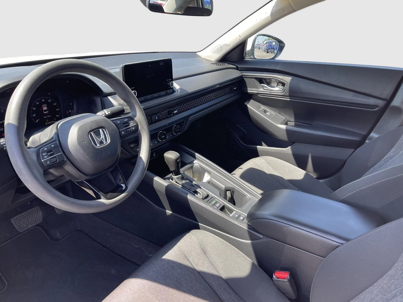 Used 2024 Platinum White Pearl Honda EX image 4