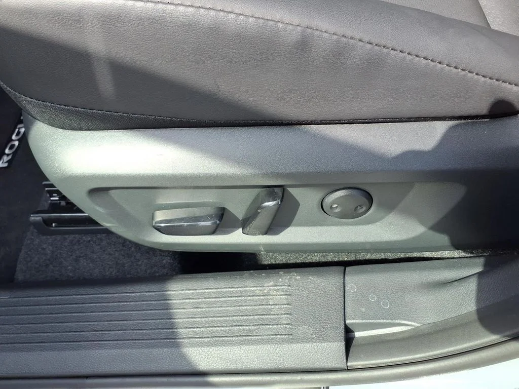 New 2026 Boulder Gray Pearl Nissan Dark Armor™ image 20