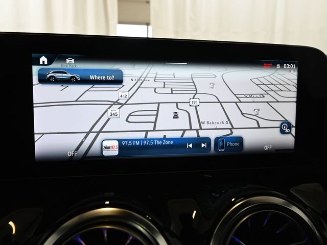 Used 2025  Mercedes-Benz GLA 250 image 5