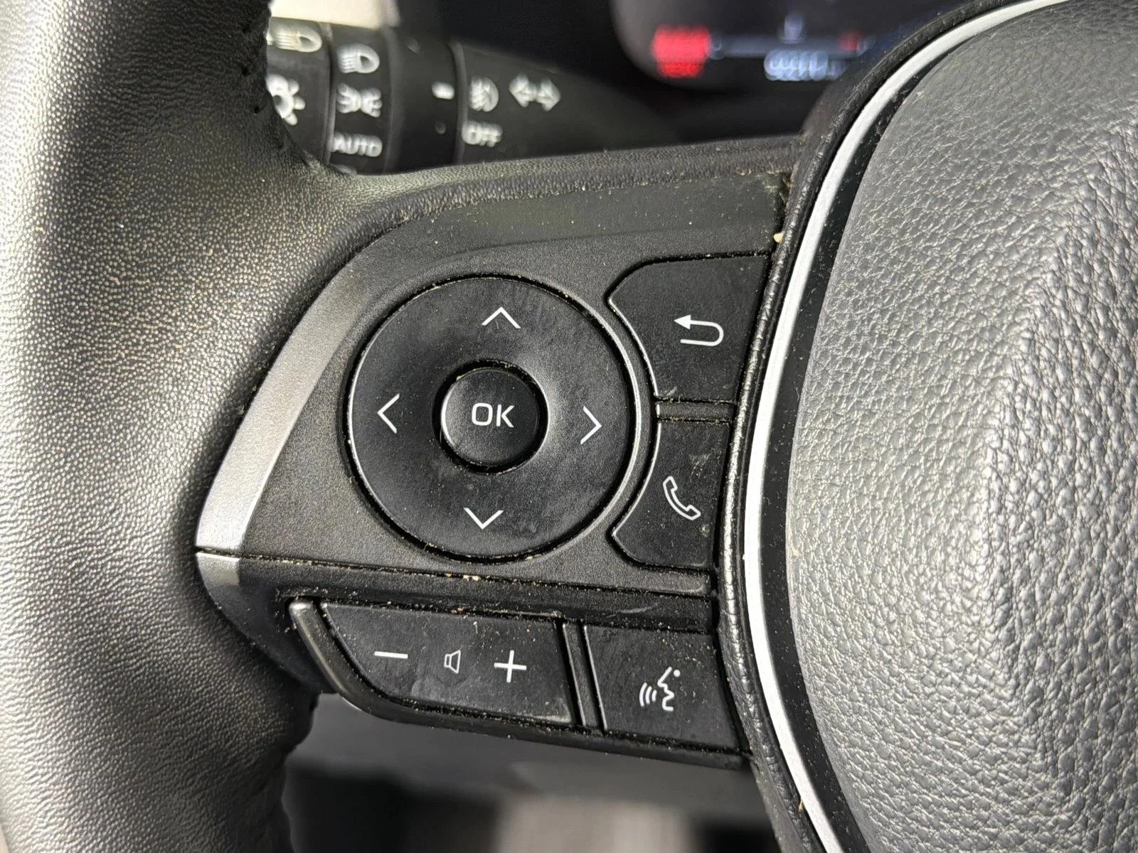Used 2023 Gray Toyota Hybrid Limited image 26
