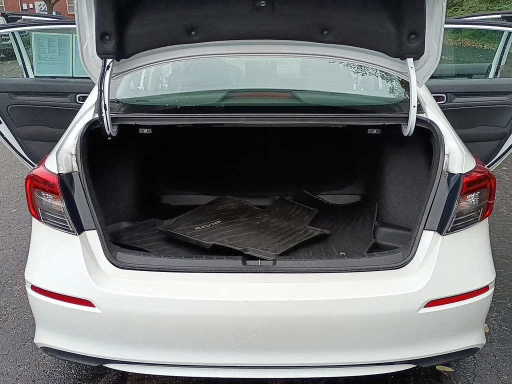 Certified Used 2022 WHITE Honda EX image 14