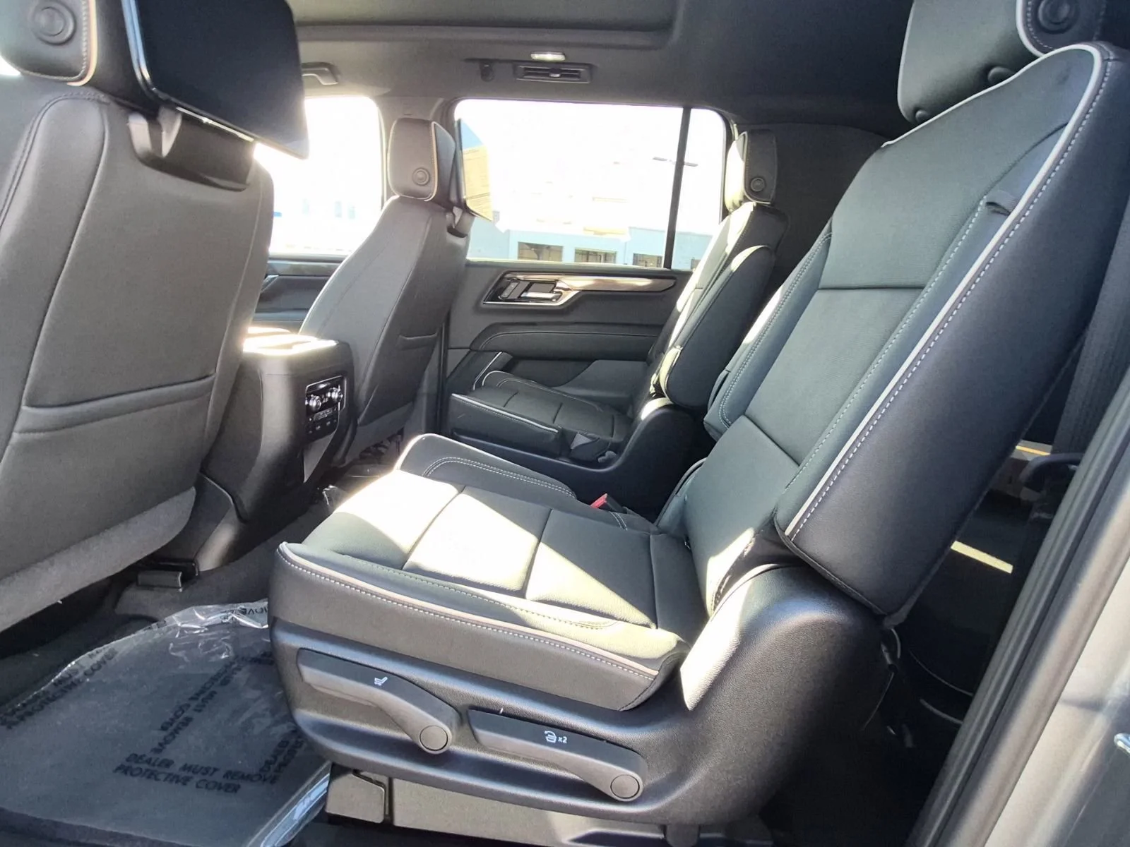 2026 GMC Yukon XL Elevation - Photo 32