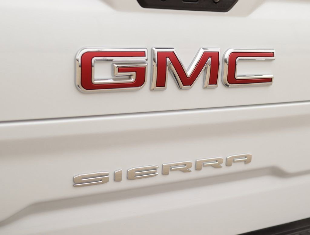 New 2026 Glacier White Tricoat GMC SLT image 35