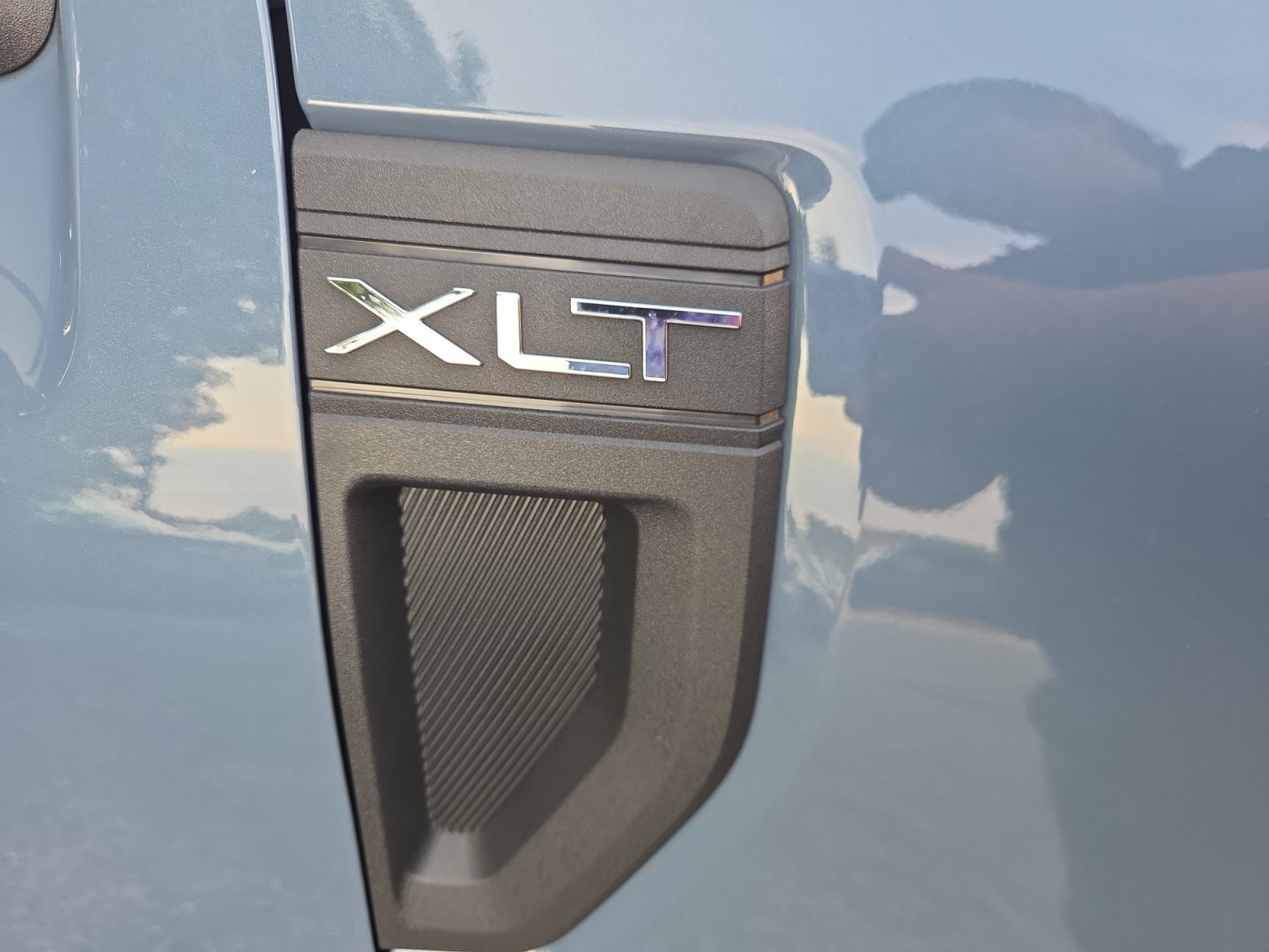 2025 Ford Maverick XLT - Photo 16