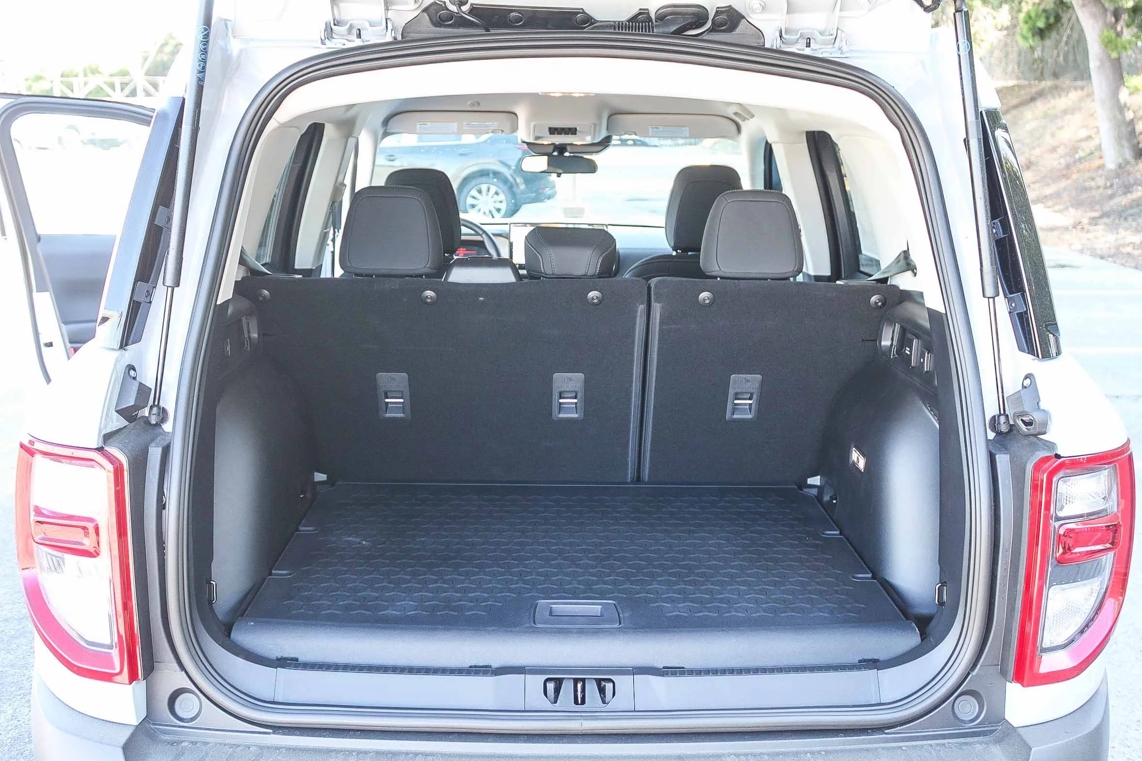 New 2026 Space White Metallic Ford Big Bend® image 13