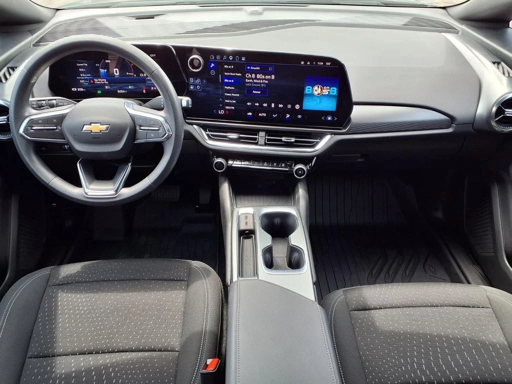 Used 2025 Black Chevrolet LT image 3