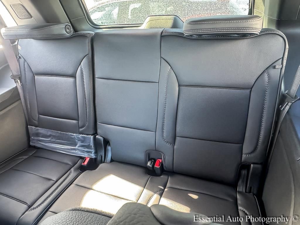 2026 GMC YUKON - Image 14