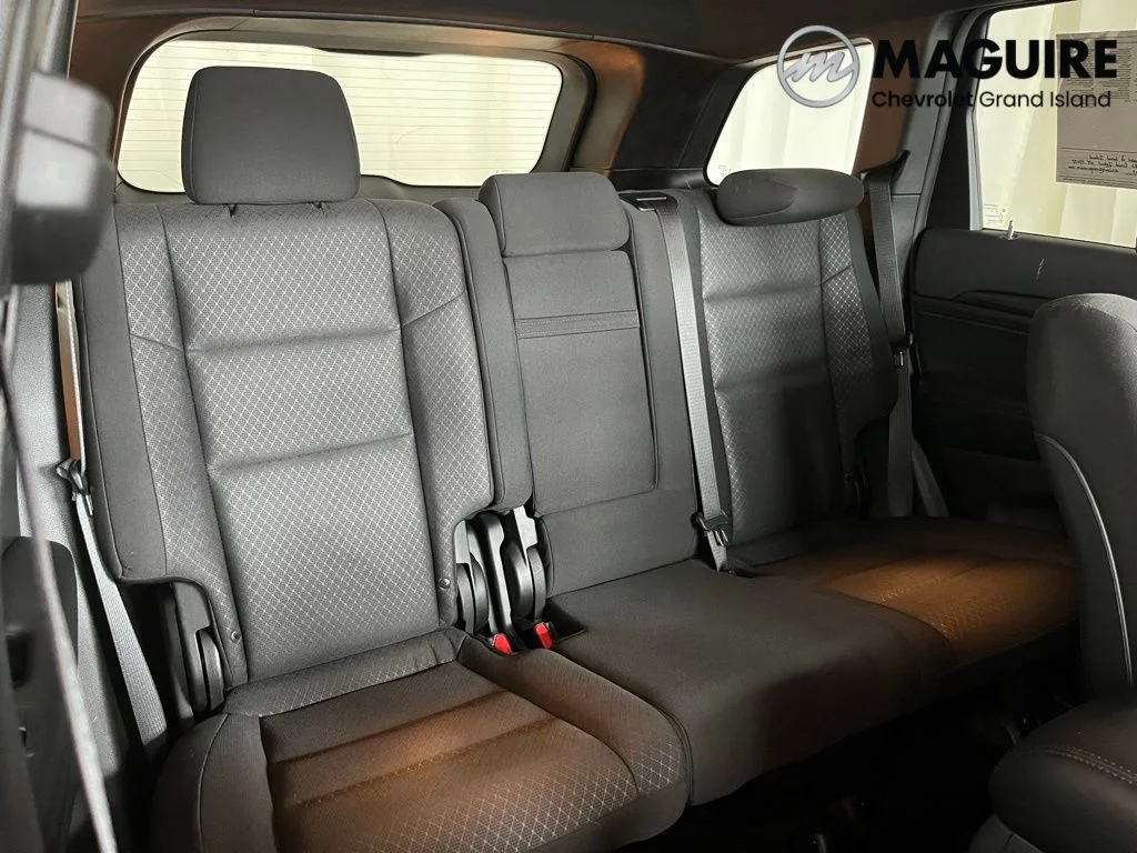 Used 2020 Black Jeep Laredo E image 30