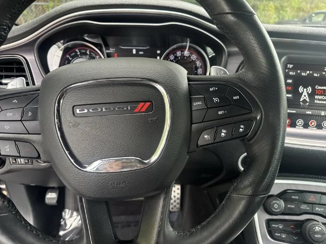 Used 2017 Gray Dodge R/T image 17