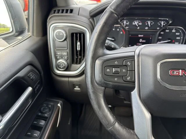 Used 2021 ONYX BLACK GMC SLT image 29