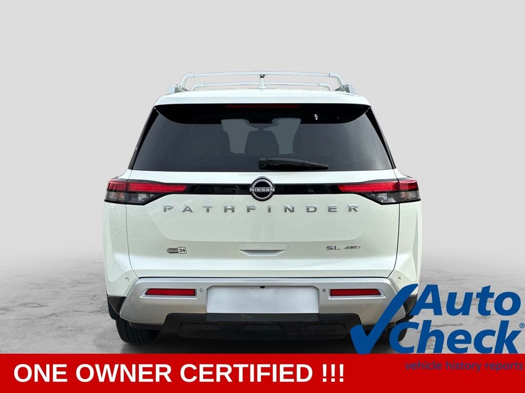 Used 2023 White Nissan SL image 6
