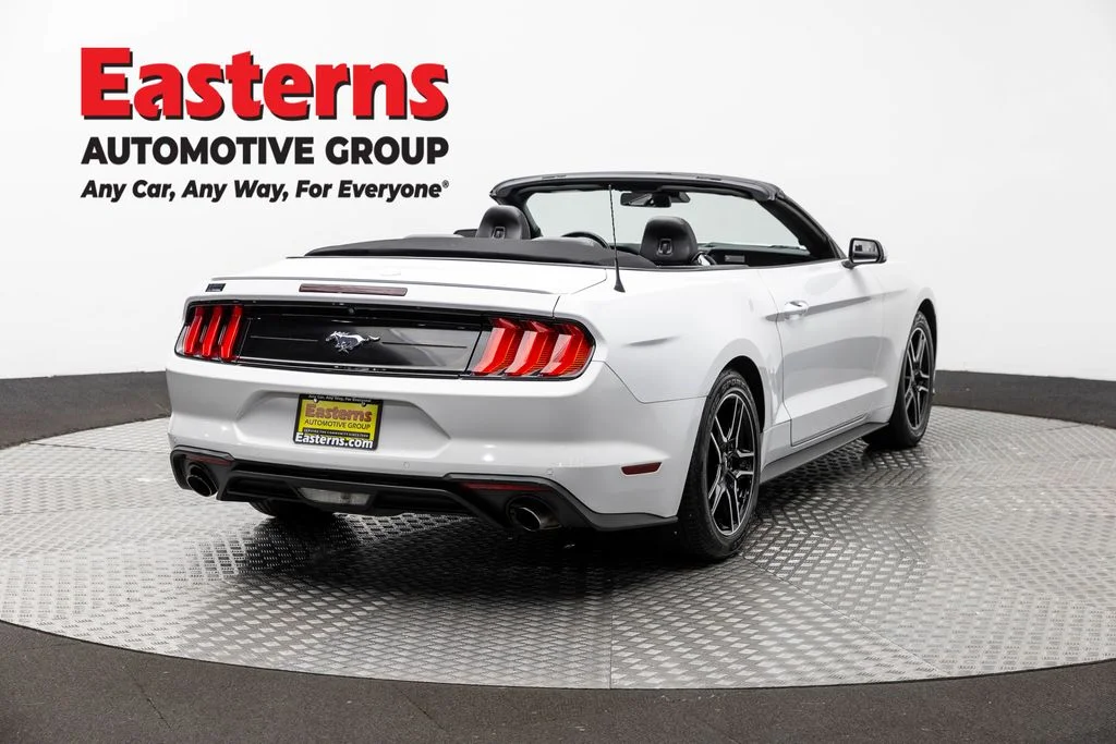 Used 2022 White Ford EcoBoost Premium image 5