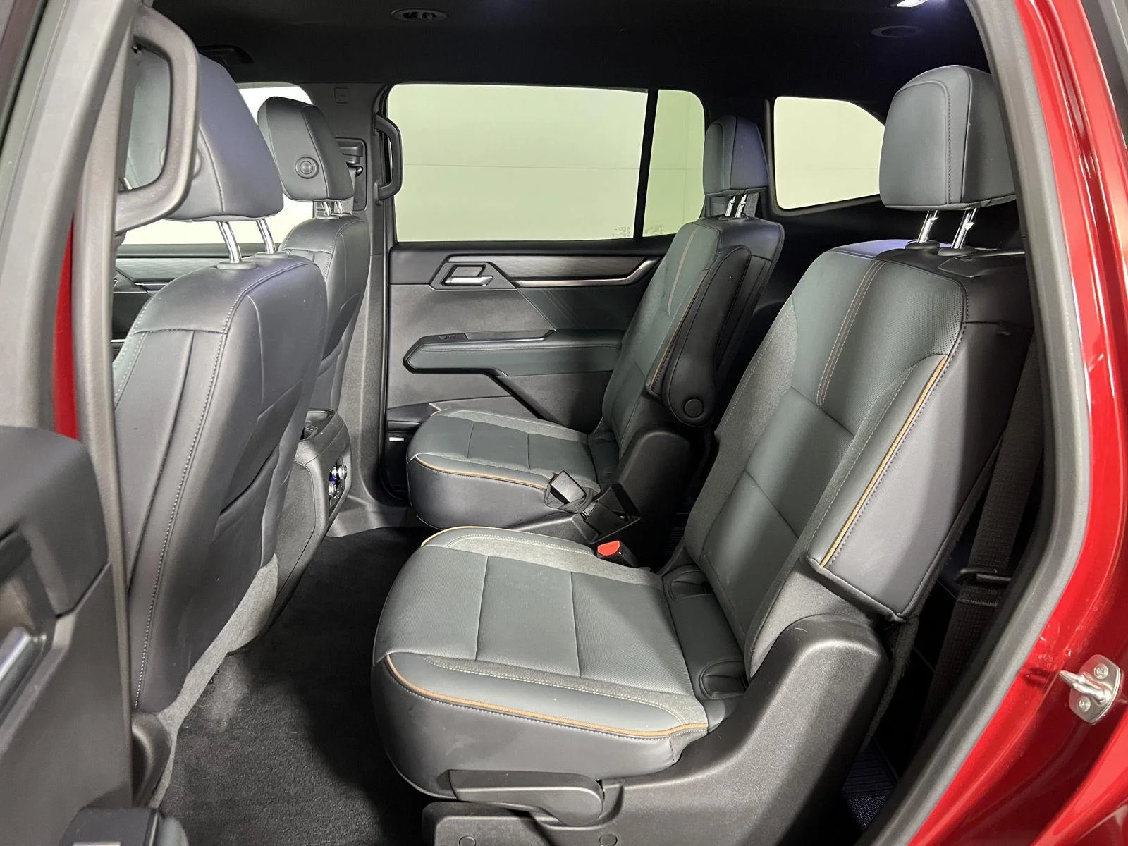 Used 2024 Volcanic Red Tintcoat GMC AT4 image 25