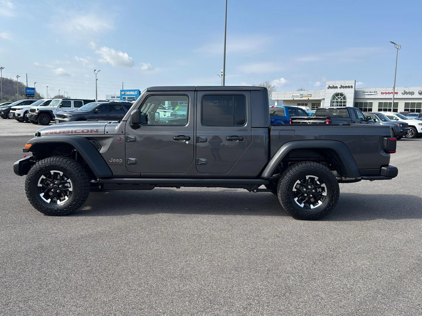 New 2026 Granite Crystal Metallic Clearcoat Jeep Rubicon image 6