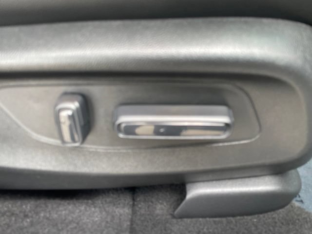 Certified Used 2025 Solar Silver Metallic Honda HYBRID AWD SPORT-L image 38