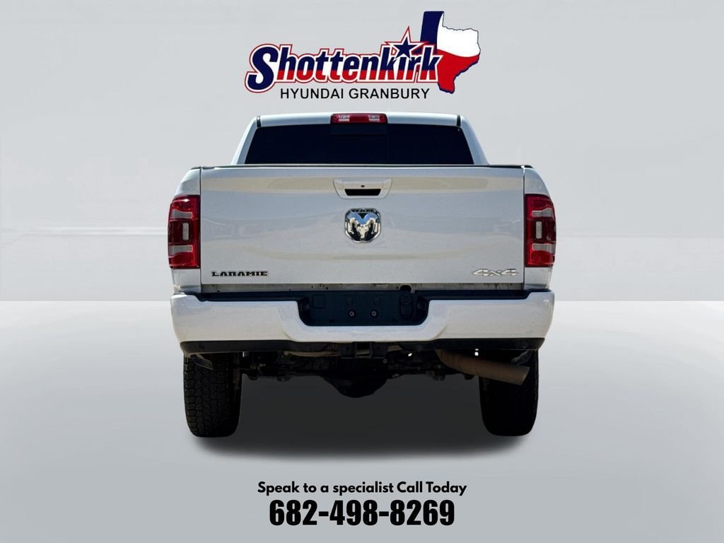 Used 2024 White Ram Laramie image 7